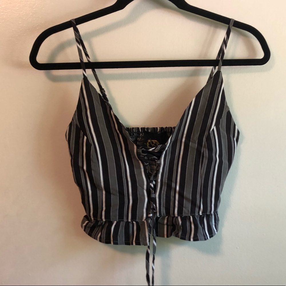 flattering tie up Blue Life Crop